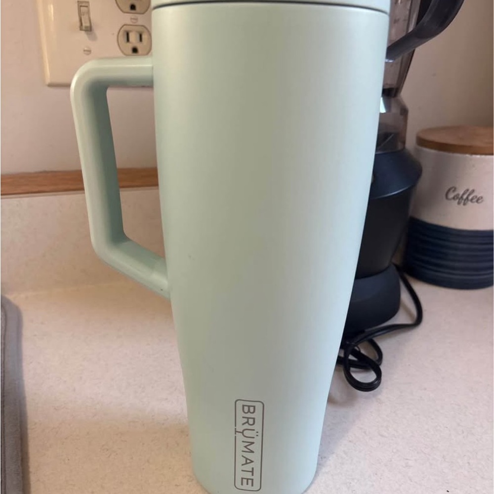 BrüMate era tumbler